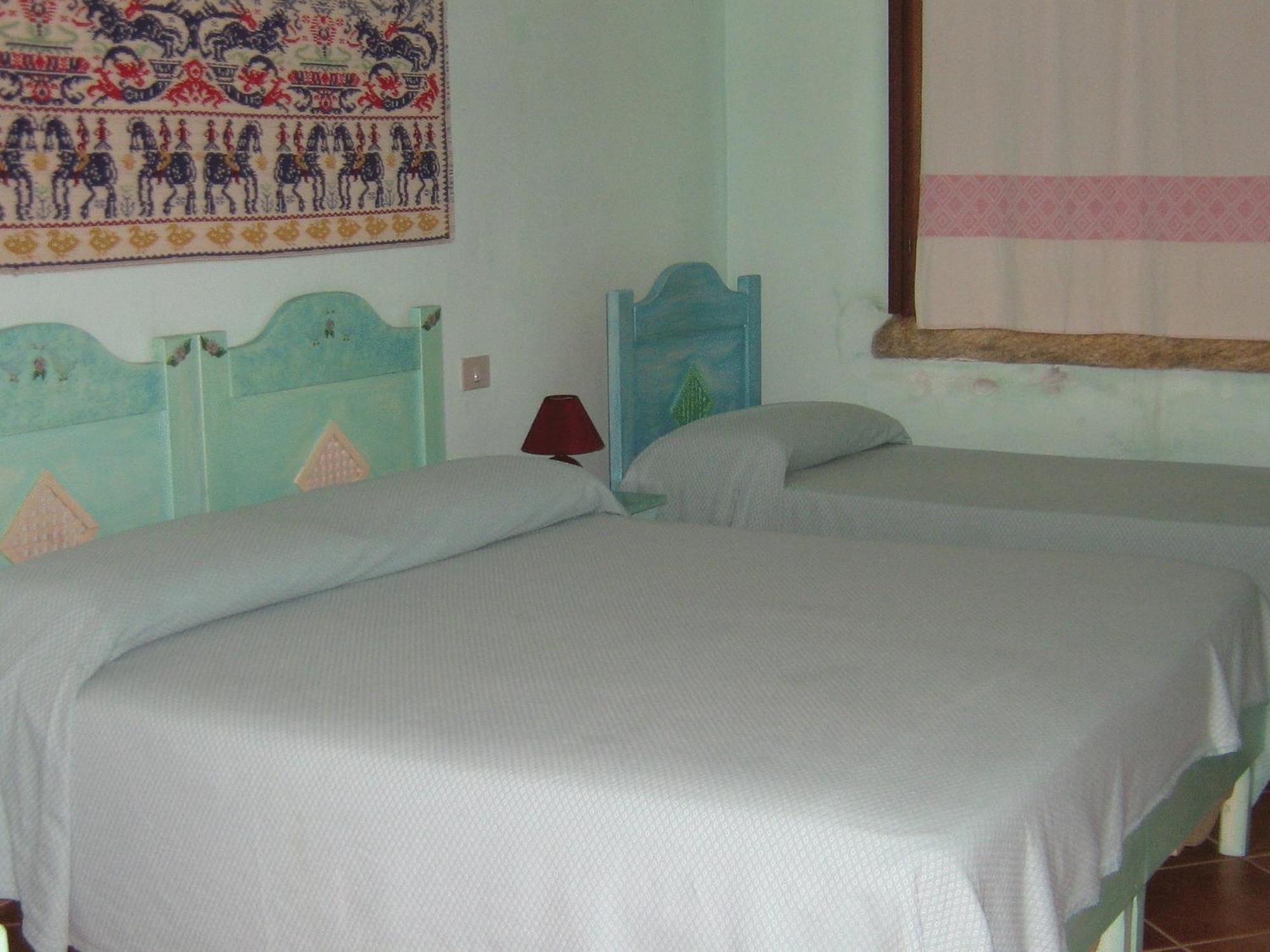 Hotel Turismo Rurale Montitundu *